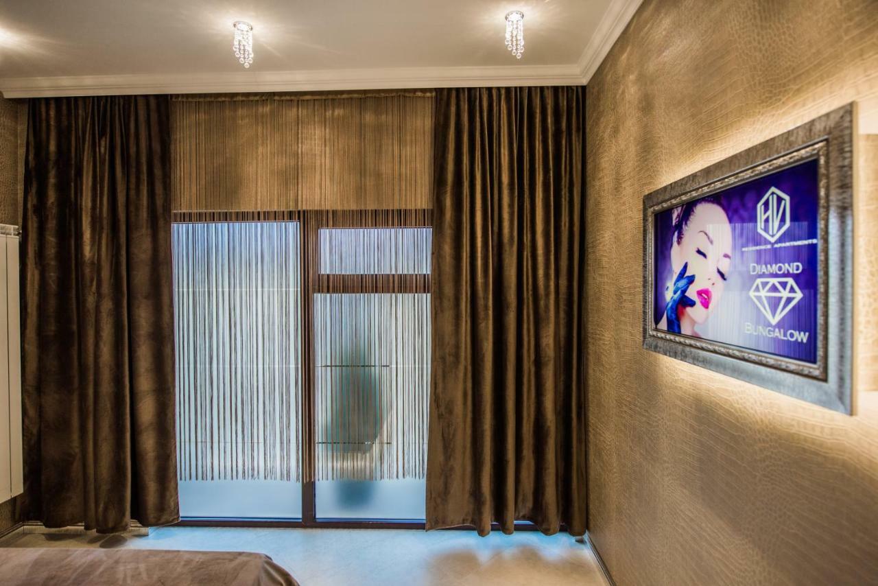 H & V Residence - Diamond Bungalow Apartment Arad Eksteriør billede
